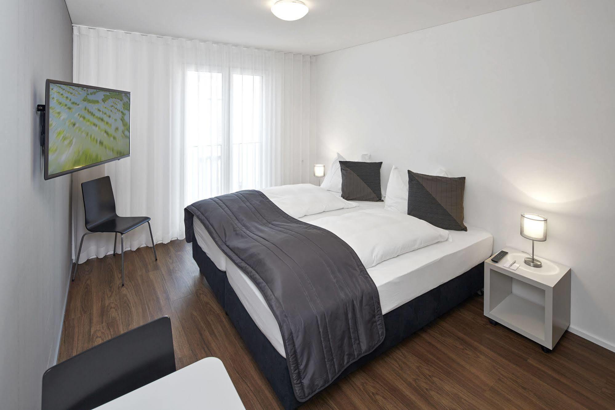 Aparthotel Baden Eksteriør bilde