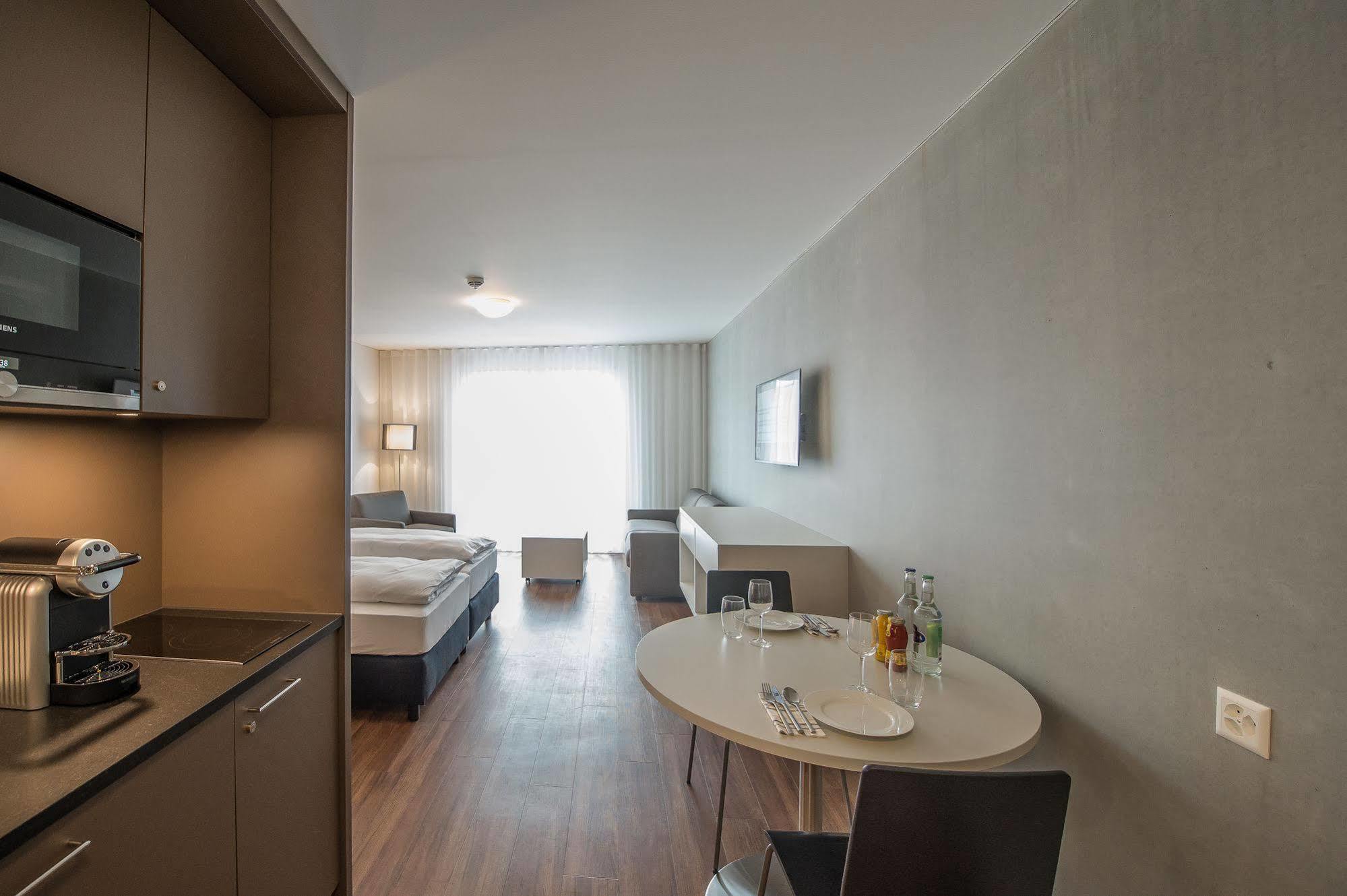 Aparthotel Baden Eksteriør bilde