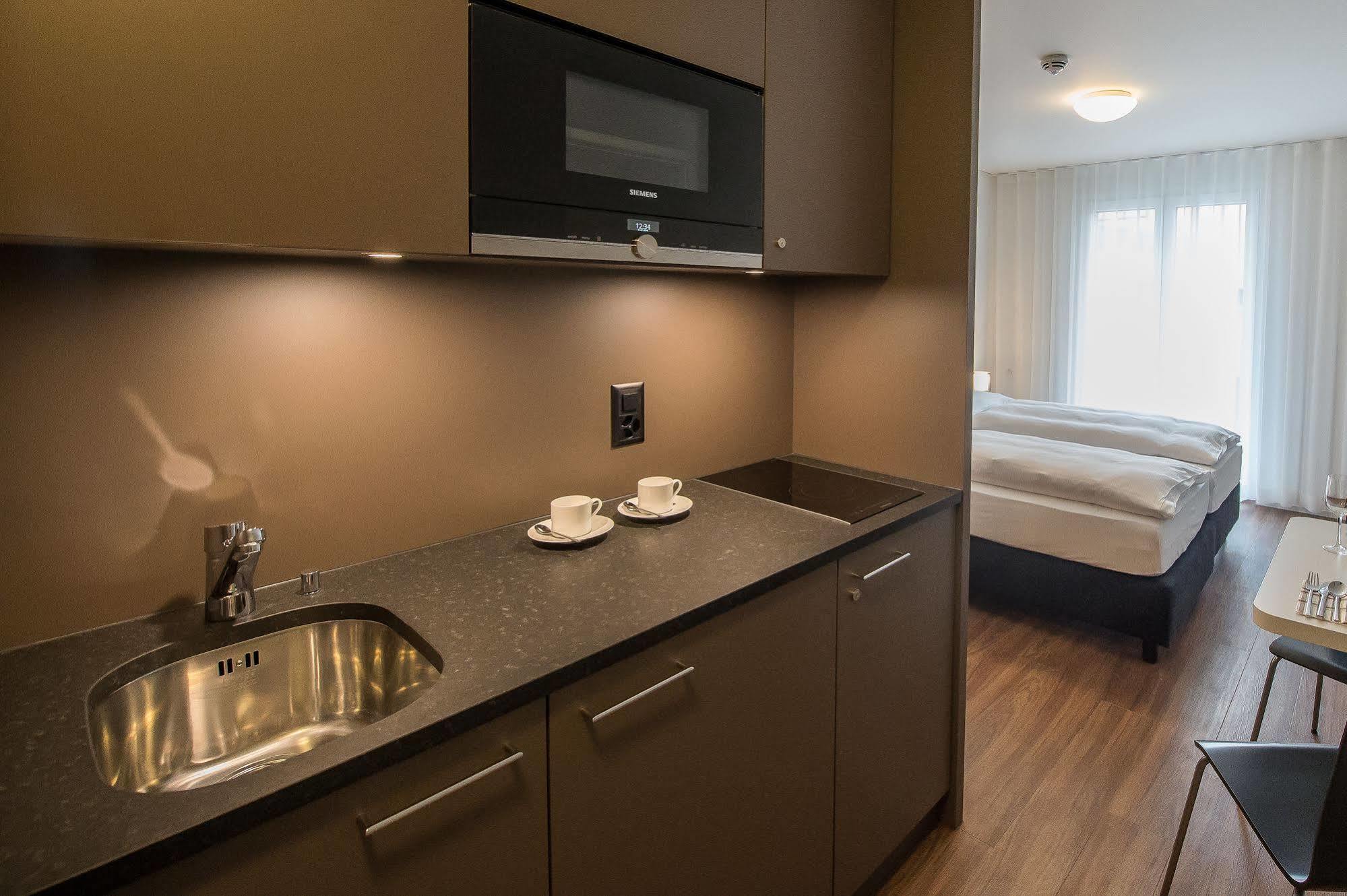 Aparthotel Baden Eksteriør bilde